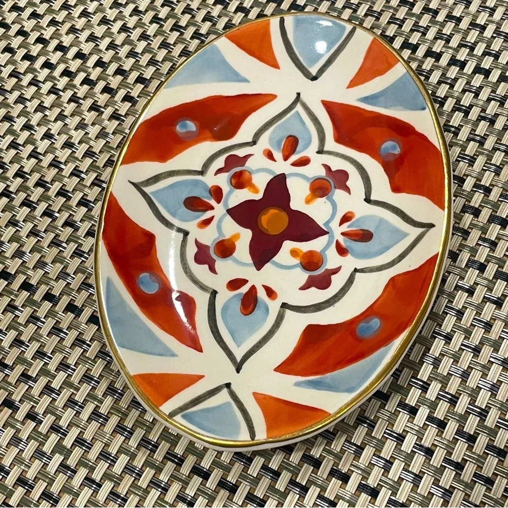 WORLD MARKET Small Oval  Dish Plate 6”